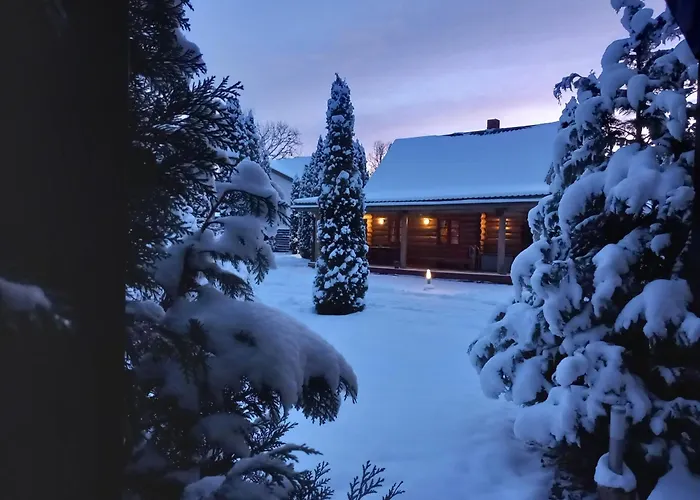 Forest Edge Lodge